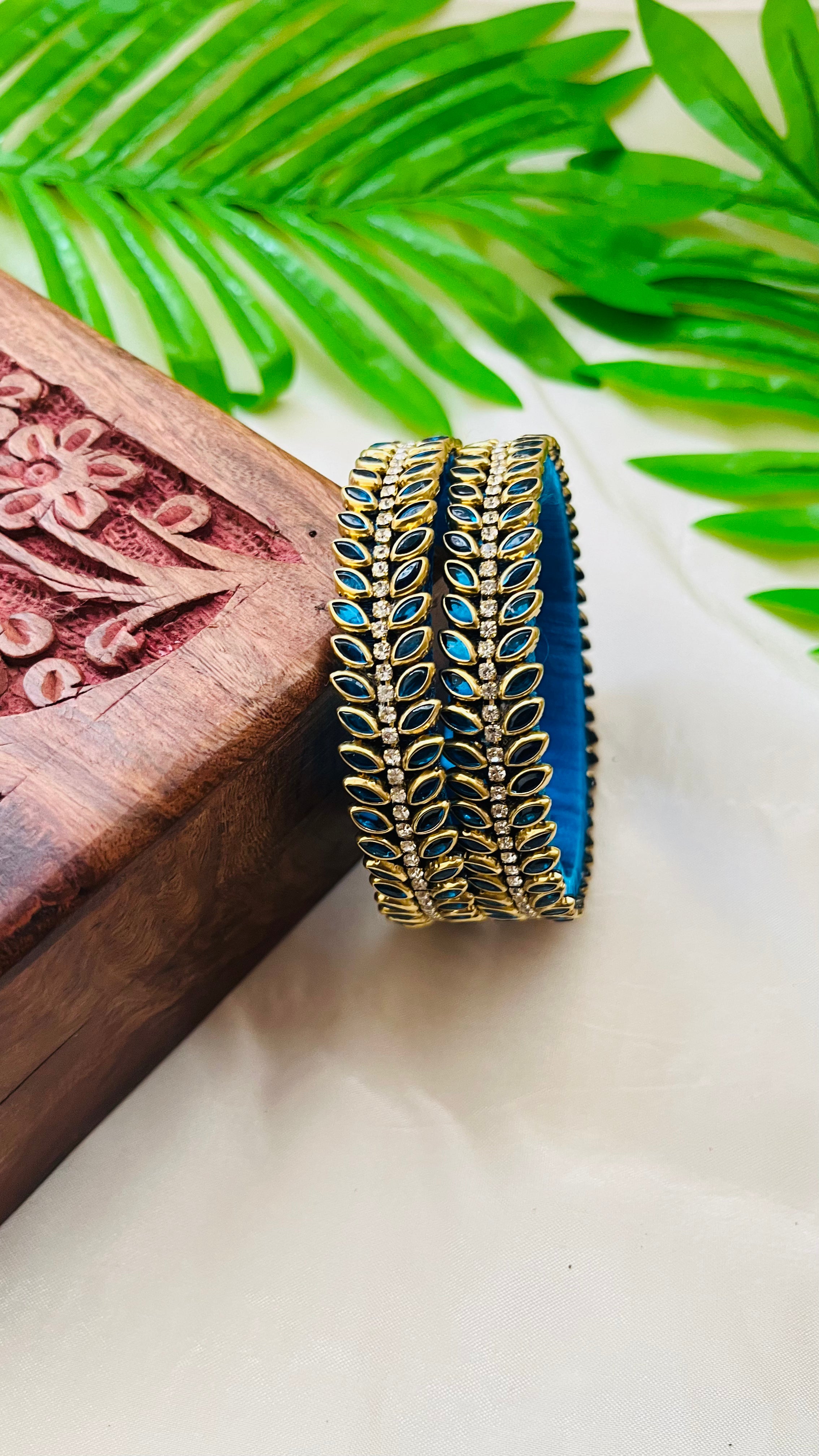 ANIKSHYA HANDMADE TEAL BLUE AND WHITE KUNDAN BANGLE VH011