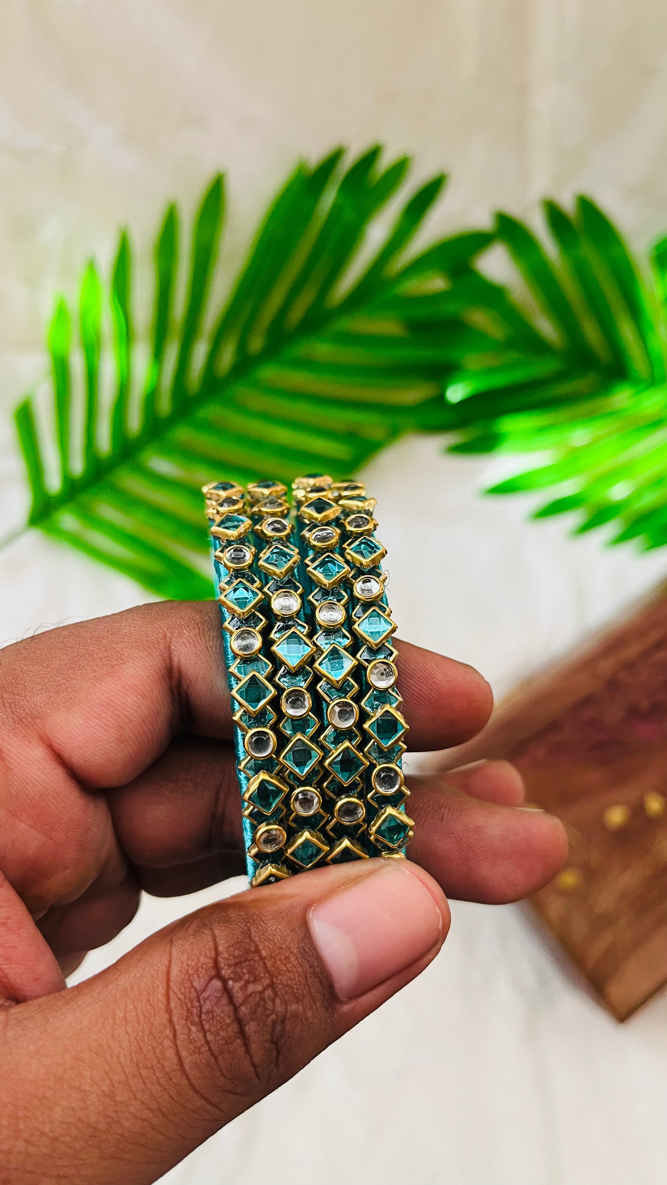 ANIKSHYA HANDMADE CYAN AND WHITE KUNDAN BANGLE VH006