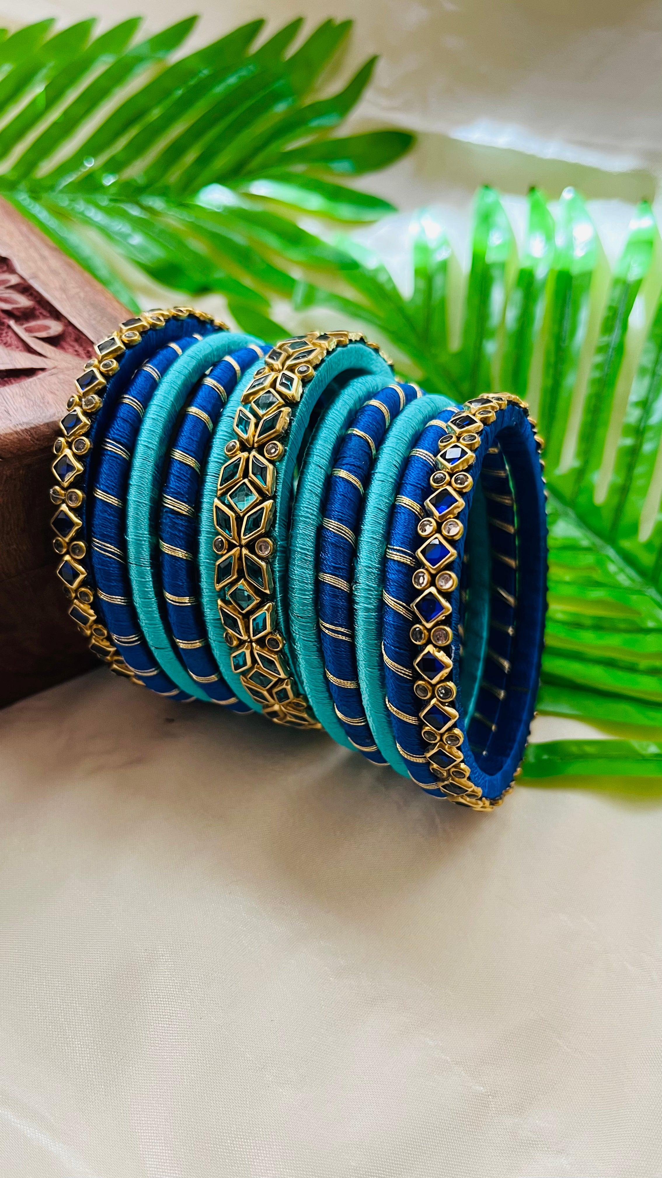 ANIKSHYA HANDMADE CYAN AND BLUE KUNDAN BANGLE VH014