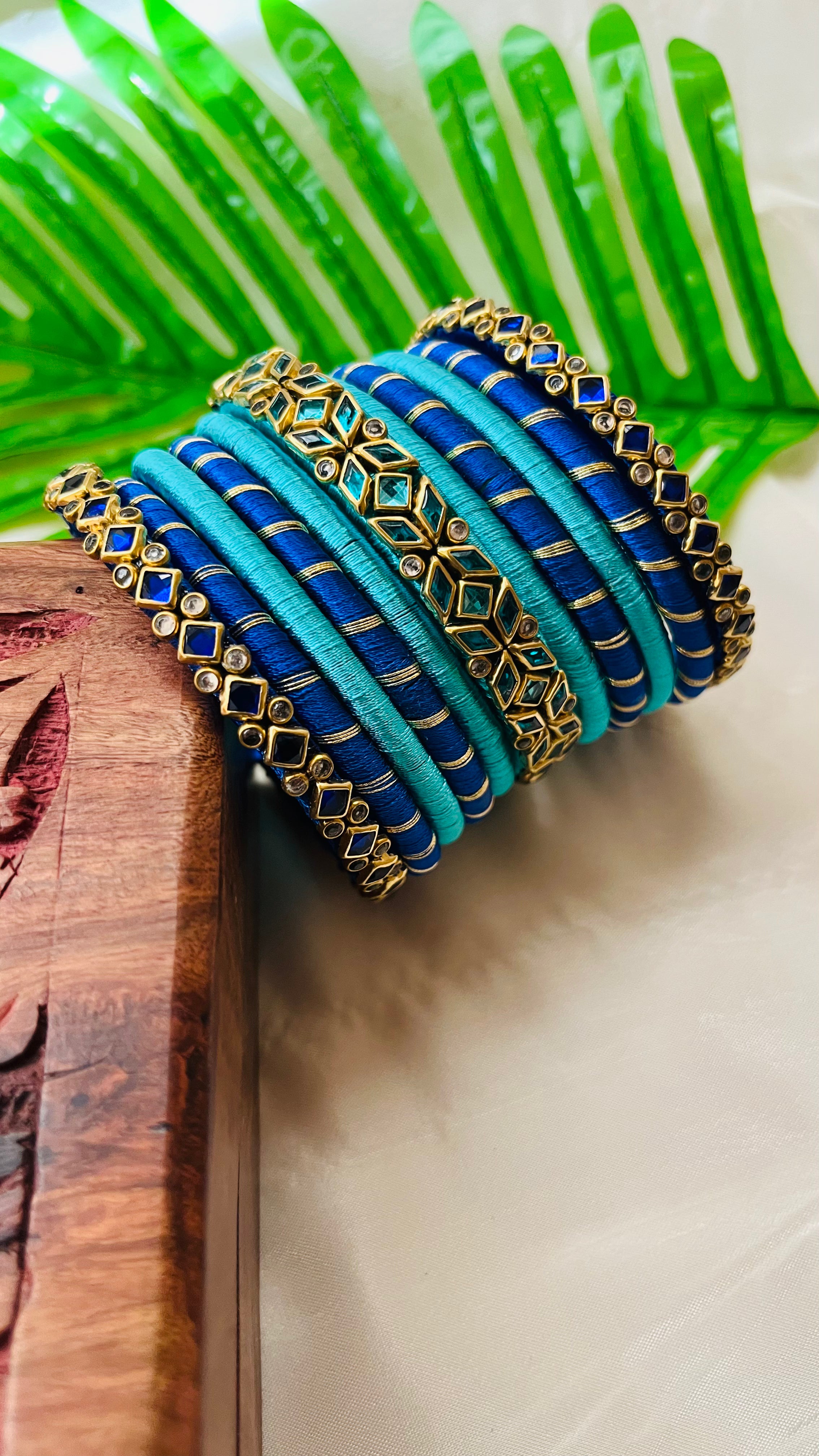 ANIKSHYA HANDMADE CYAN AND BLUE KUNDAN BANGLE VH014