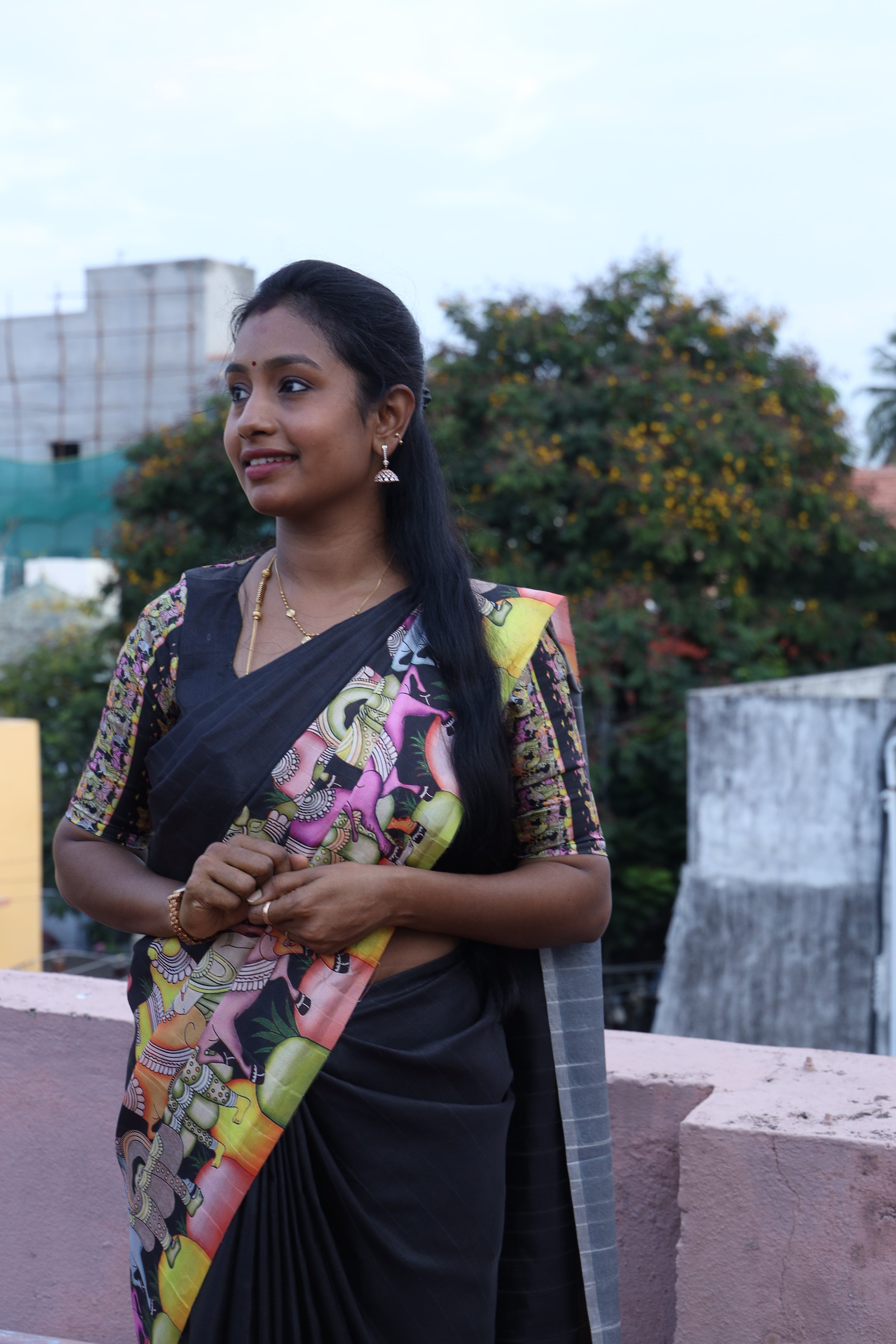 Black pichwai Tussar saree ABD25AP87
