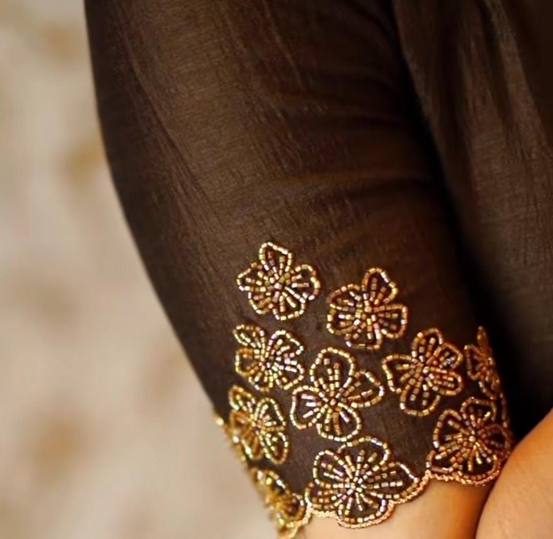 BN 011 - Round neck front and back - Aari work