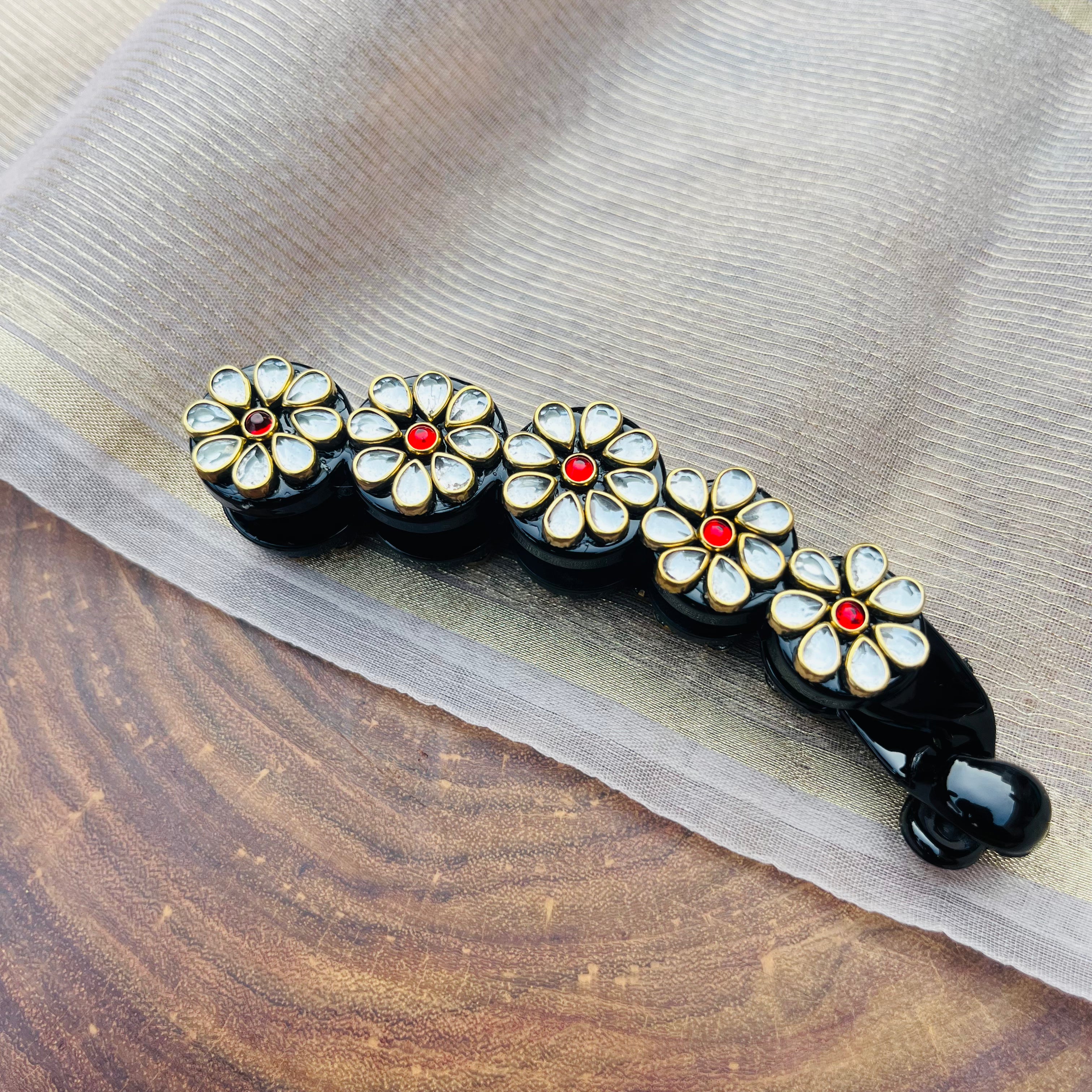 AB Handmade White tear drop kundan Banana clip