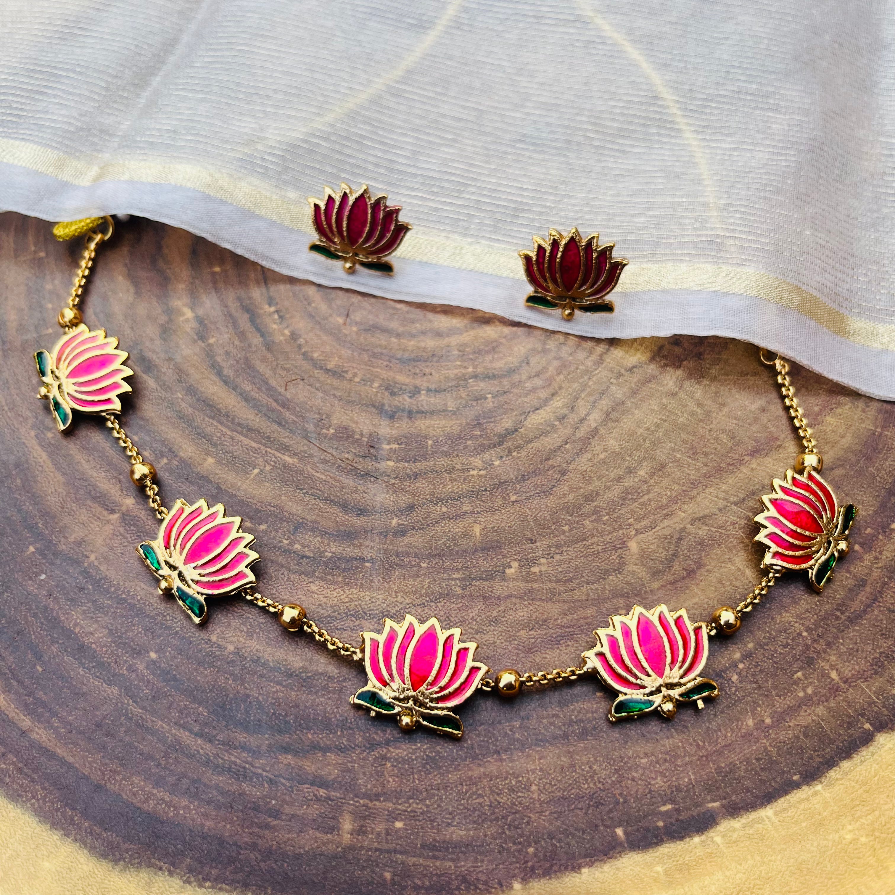 AB Lotus charm chain