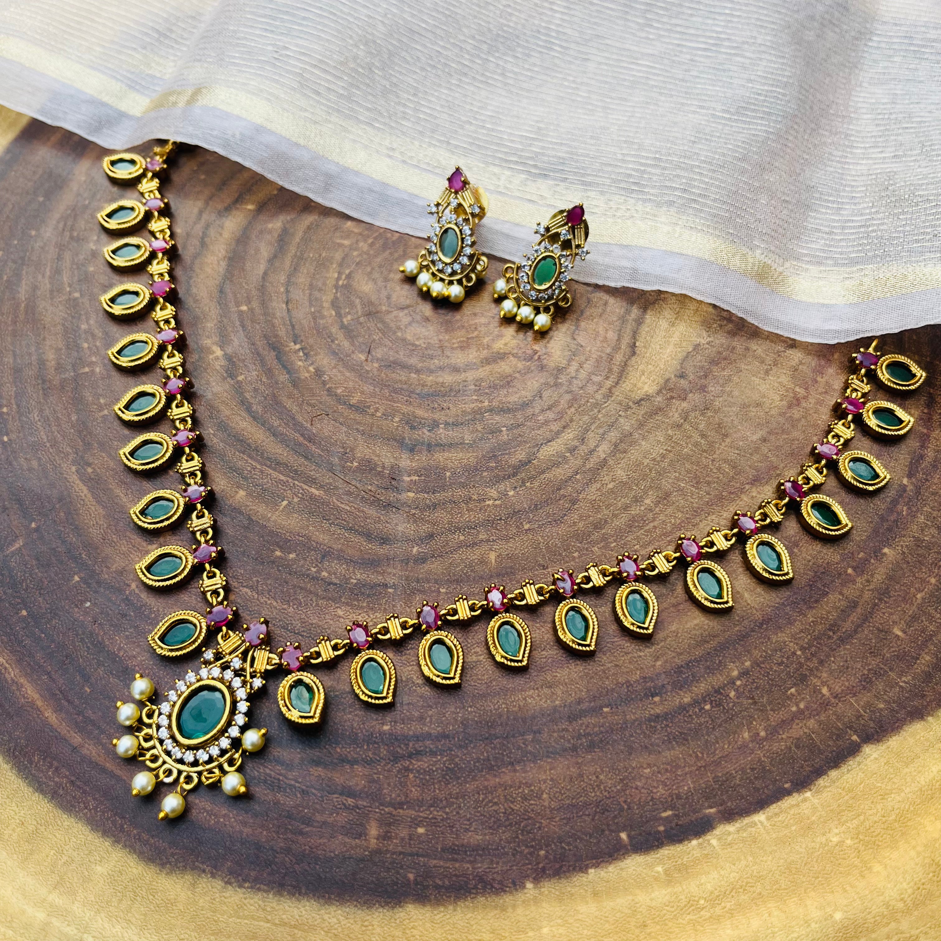 AB Palakka necklace