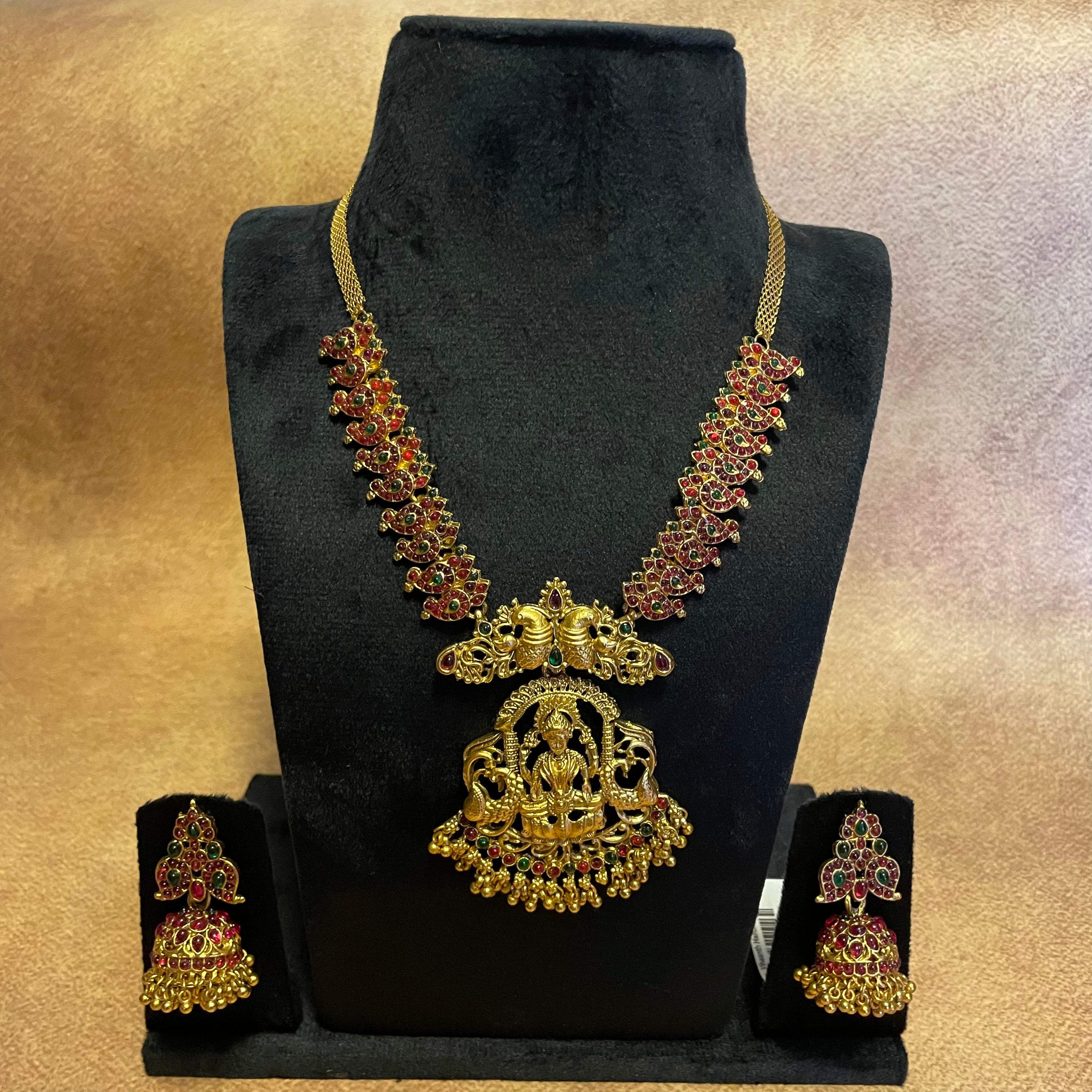 Nandhini kemp jewellery