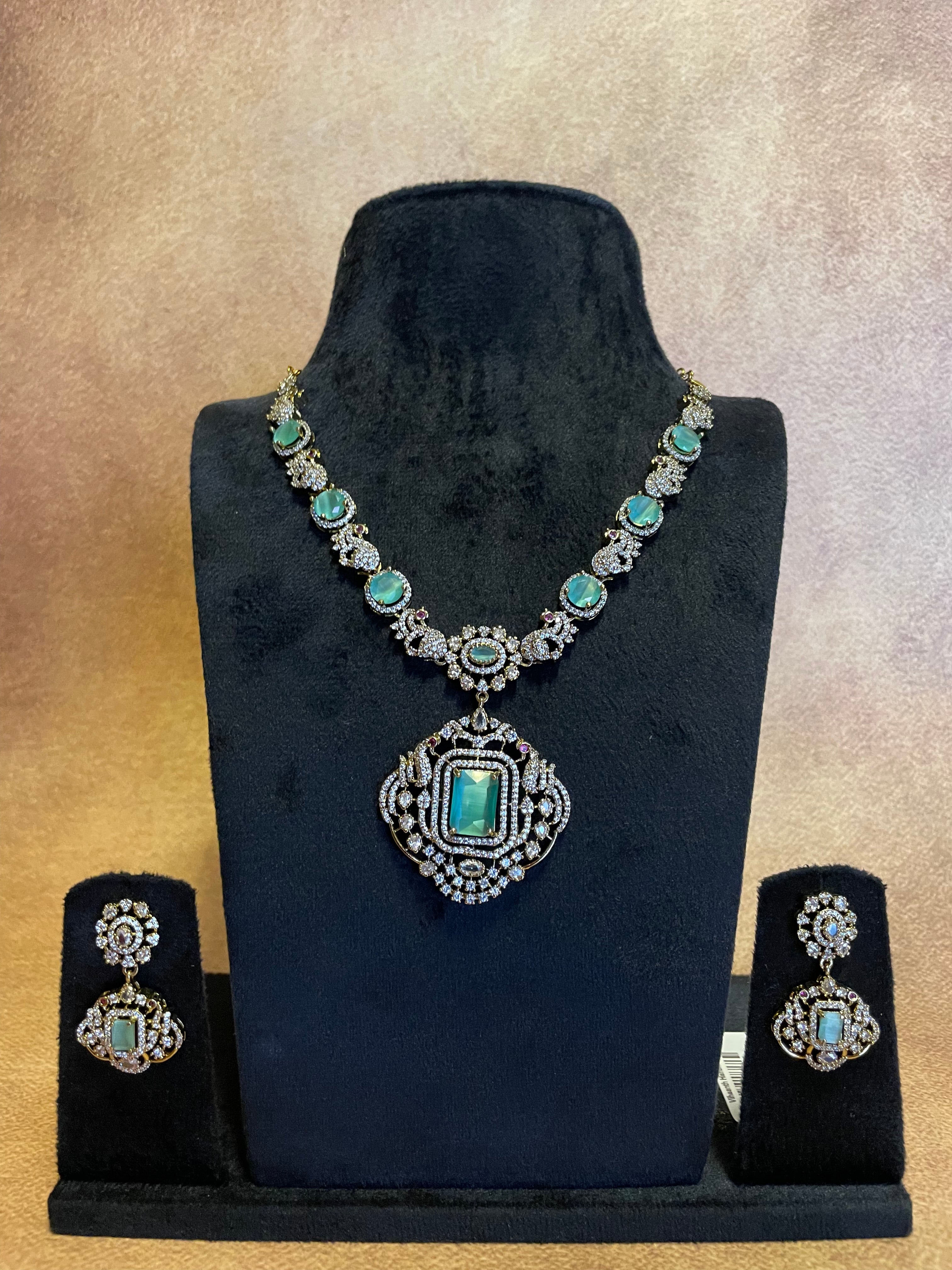 Pastel green necklace