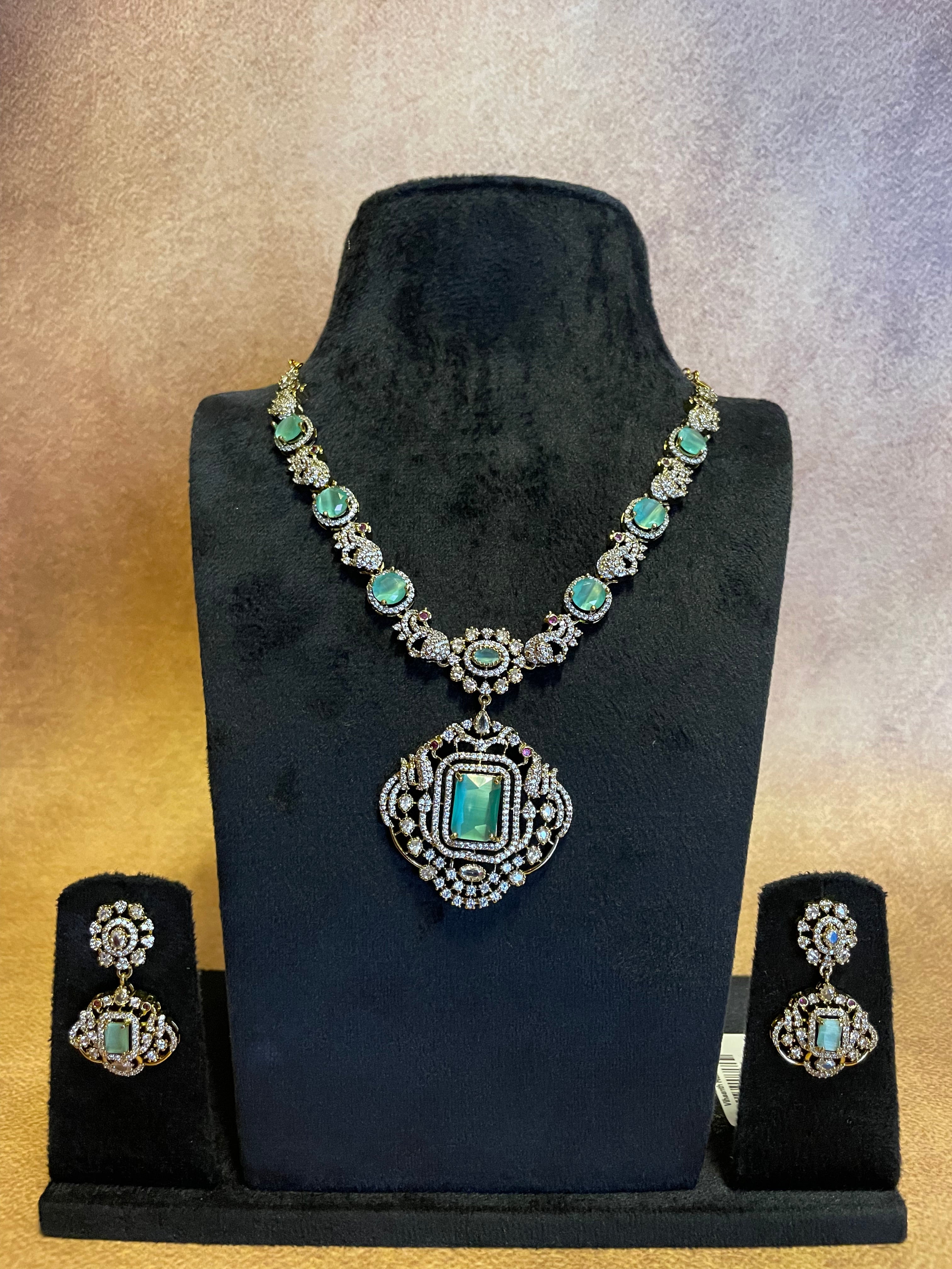 Pastel green necklace