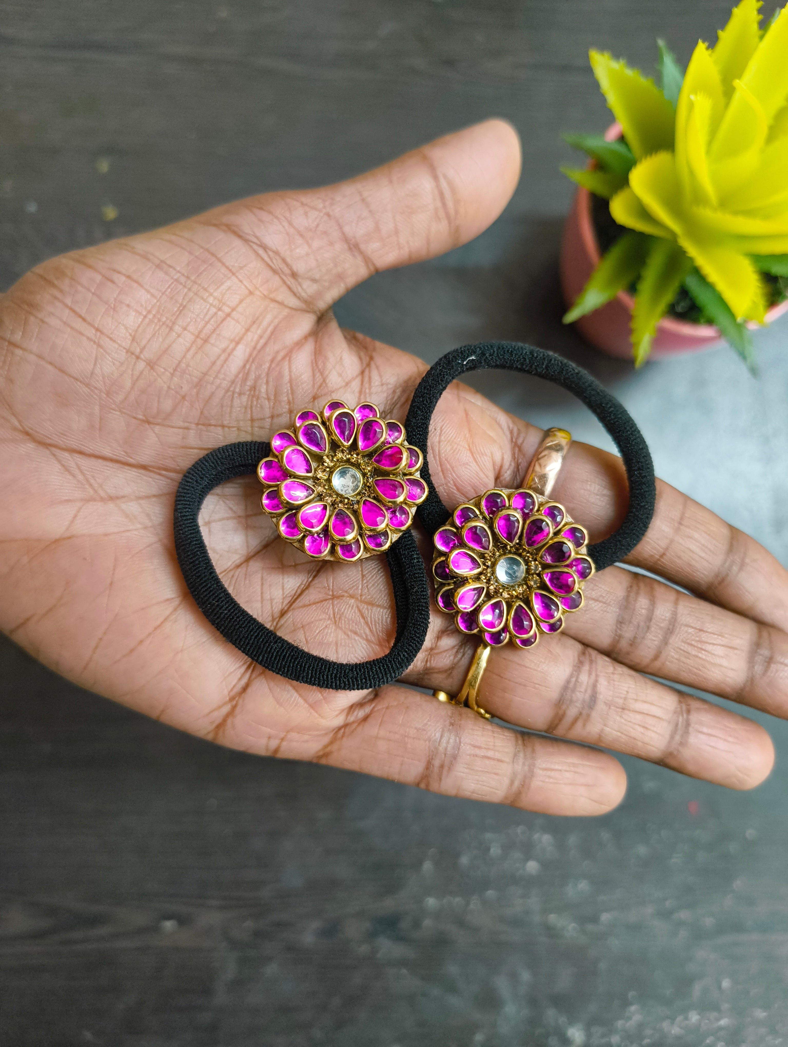 AB HANDMADE MAGENTA KUNDAN HAIR BAND