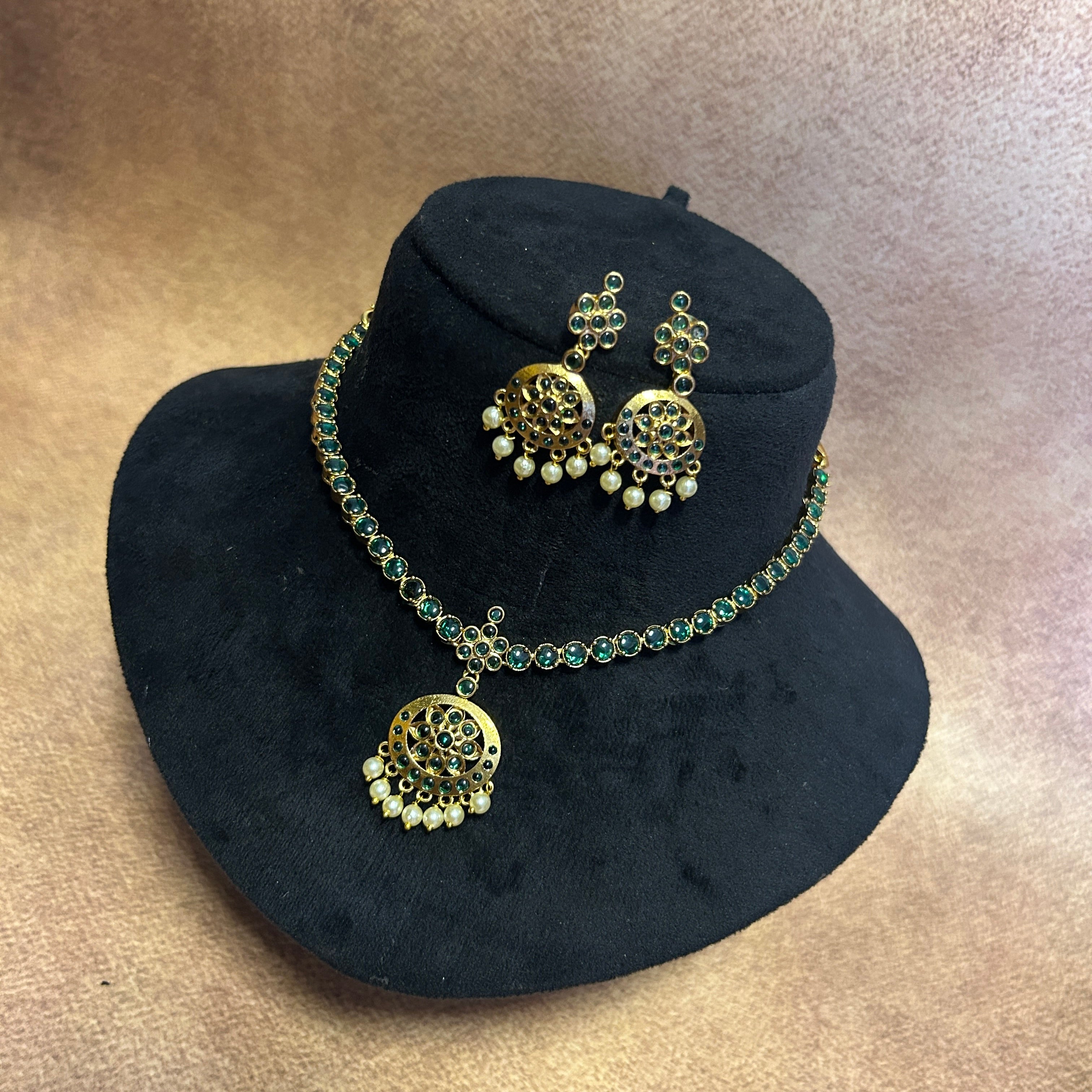 Aranya Antique Attigai