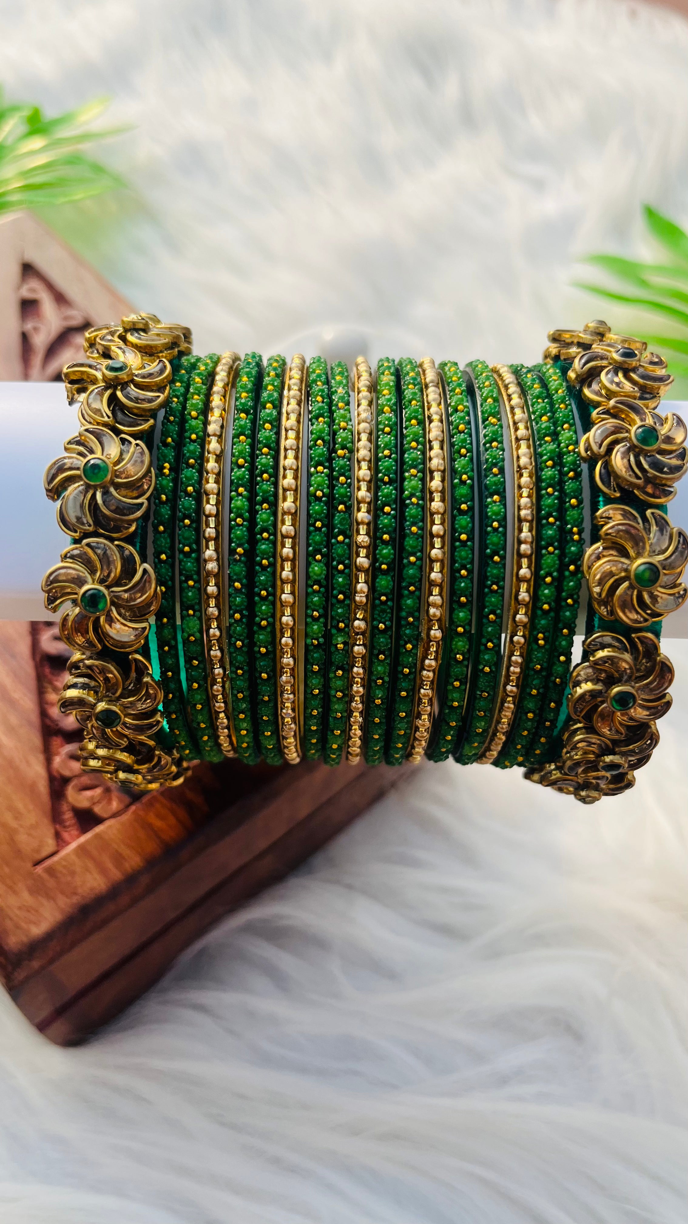 ANIKSHYA HANDMADE GREEN, GOLD GLASS BANGLE AND GREEN KUNDAN BANGLE VH035