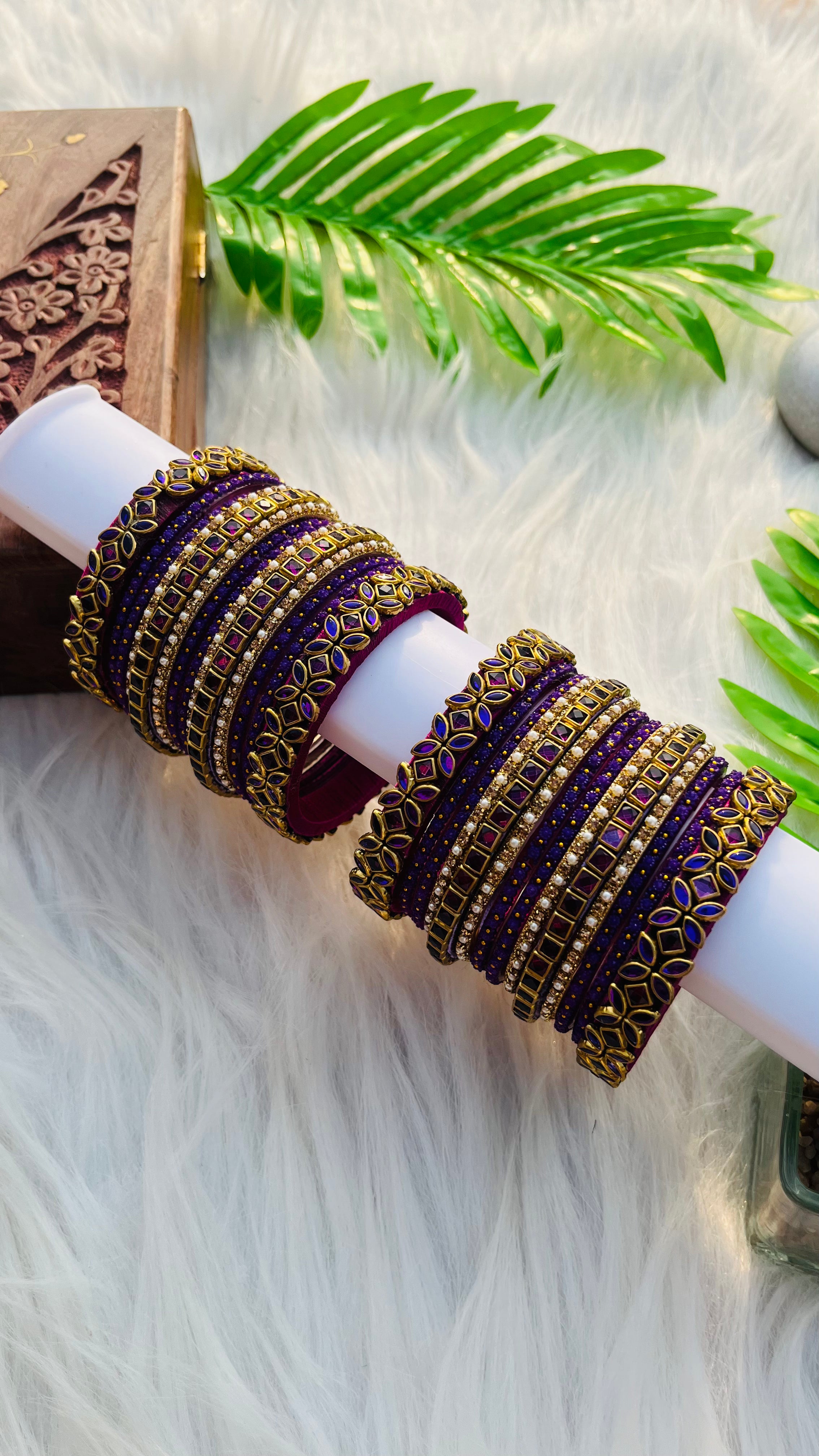 ANIKSHYA HANDMADE PURPLE KUNDAN AND PURPLE GLASS BANGLE GOLD WHITE PEARL BANGLE VH036