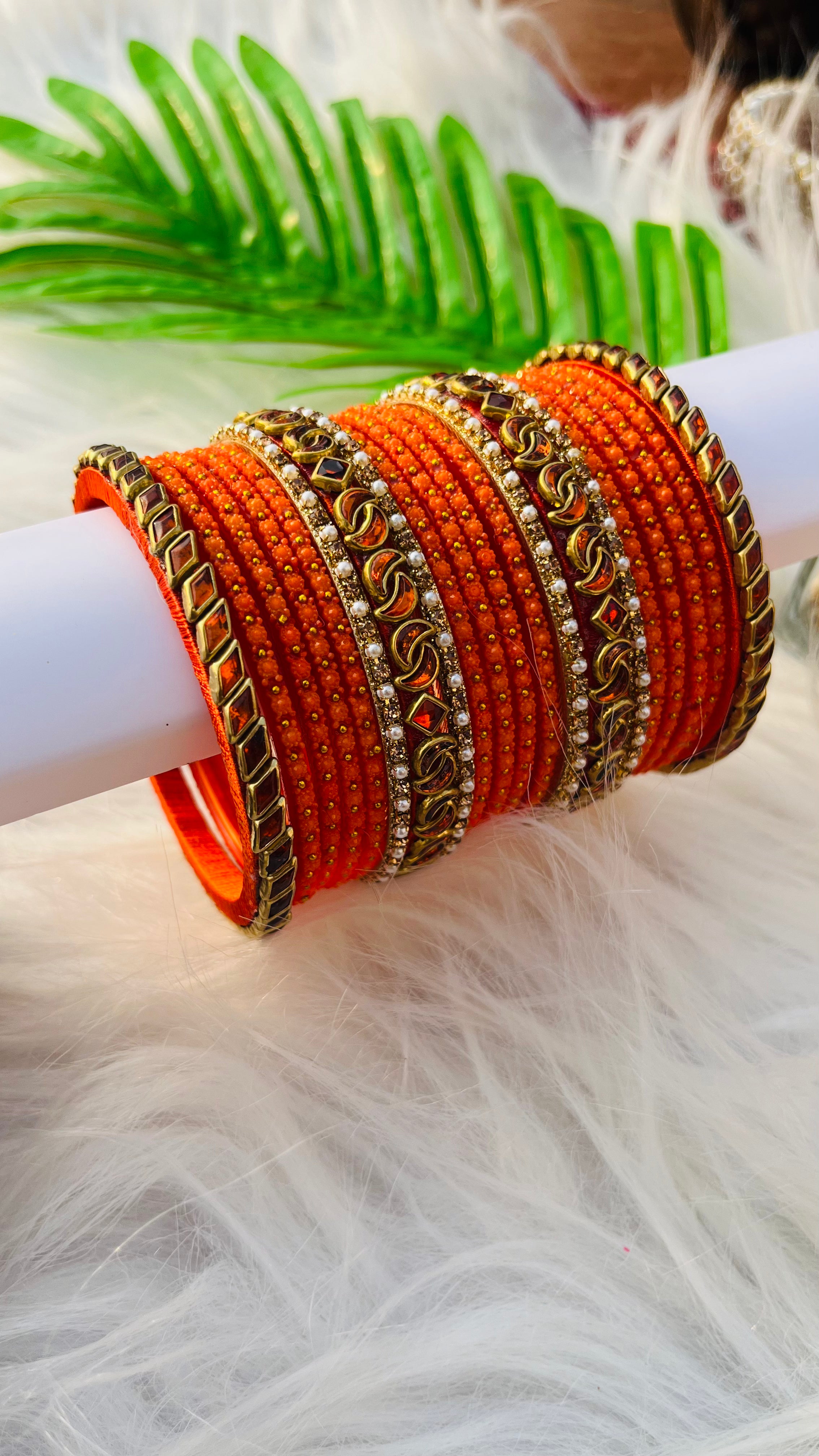 ANIKSHYA HANDMADE ORANGE KUNDAN AND ORANGE GLASS BANGLE GOLD WHITE PEARL BANGLE VH037