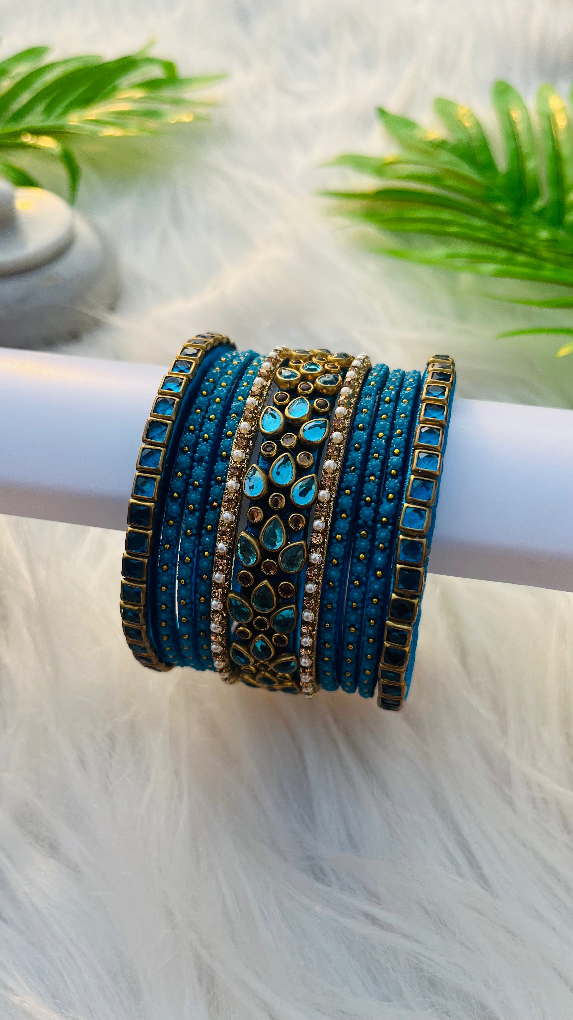 ANIKSHYA HANDMADE PEACOCK BLUE GLASS BANGLE AND PEACOCK BLUE GOLD KUNDAN BANGLE VH033