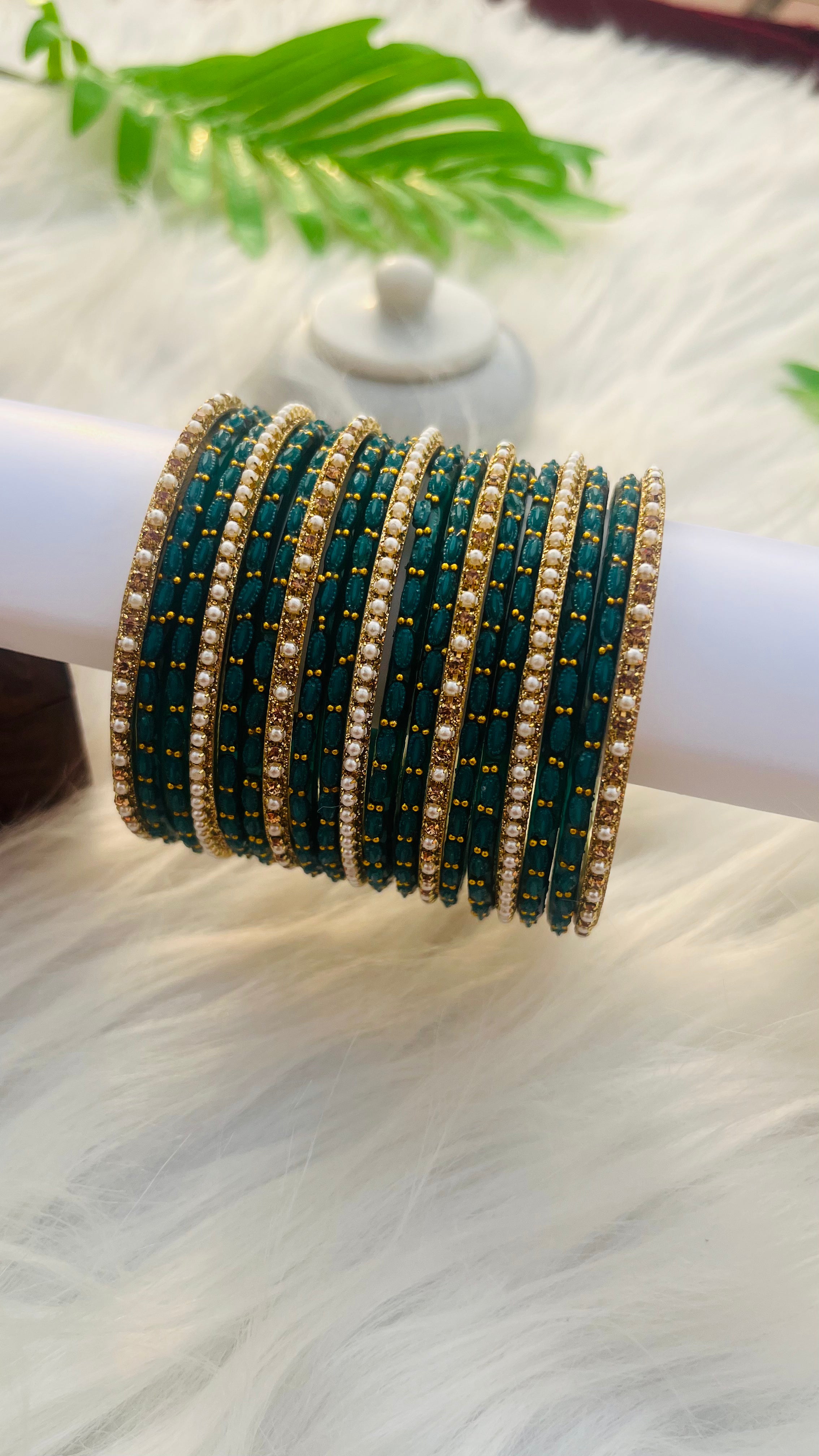 ANIKSHYA GREEN GLASS BANGLE AND GOLD PEARL METAL BANGLE VH043