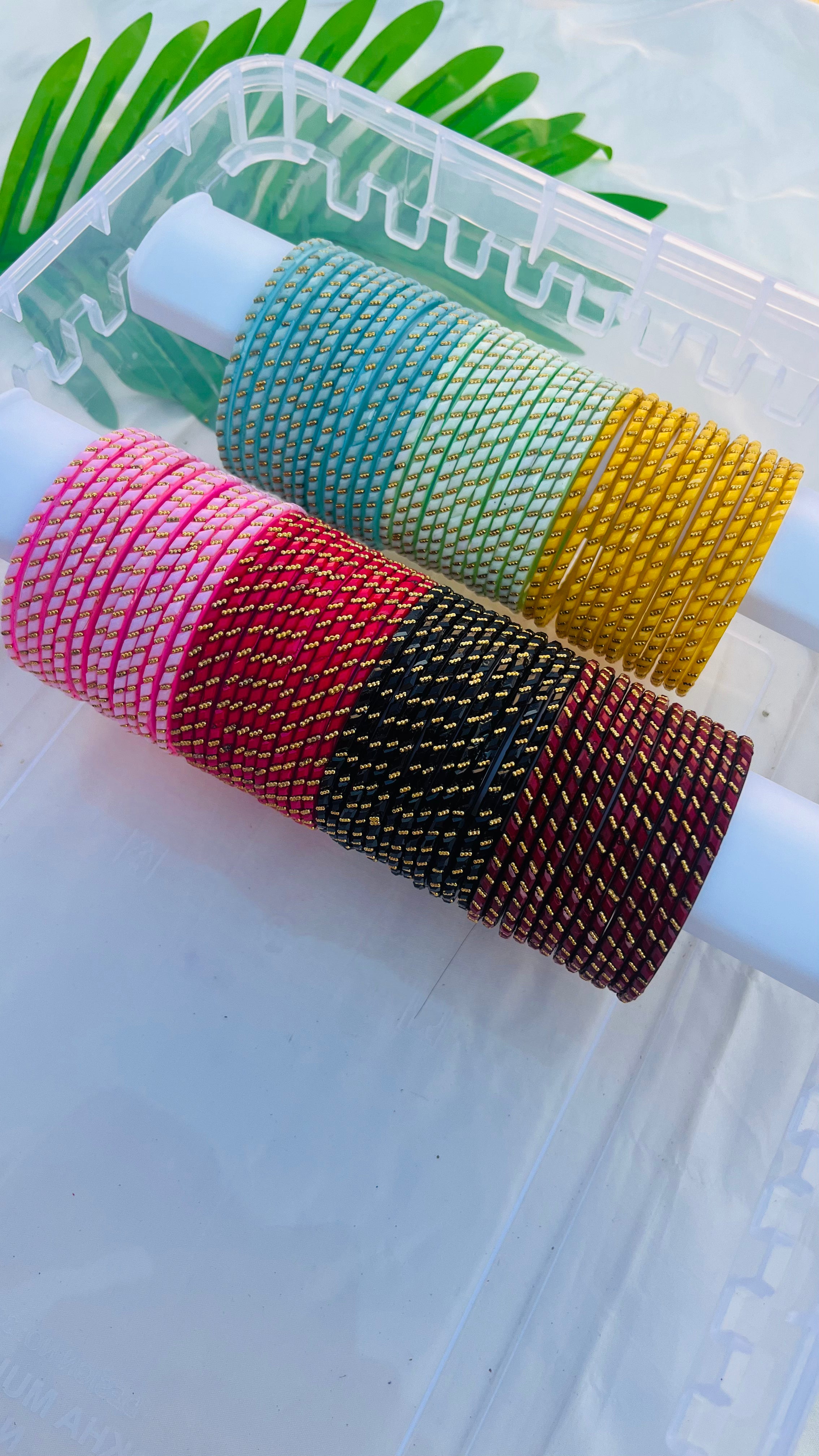 ANIKSHYA GLASS BANGLE COMBO_3 VH062