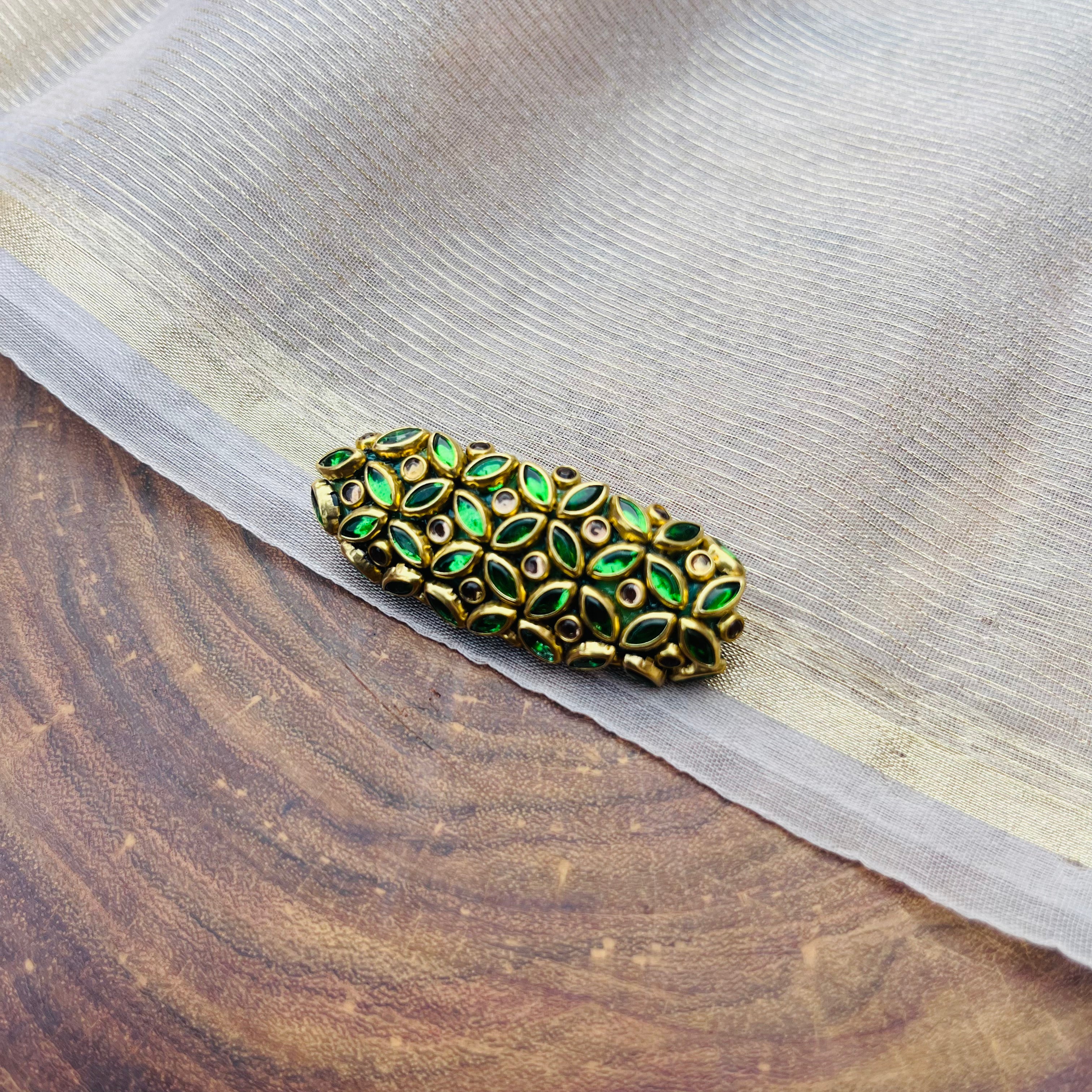 AB Light green kundan Handmade saree pin