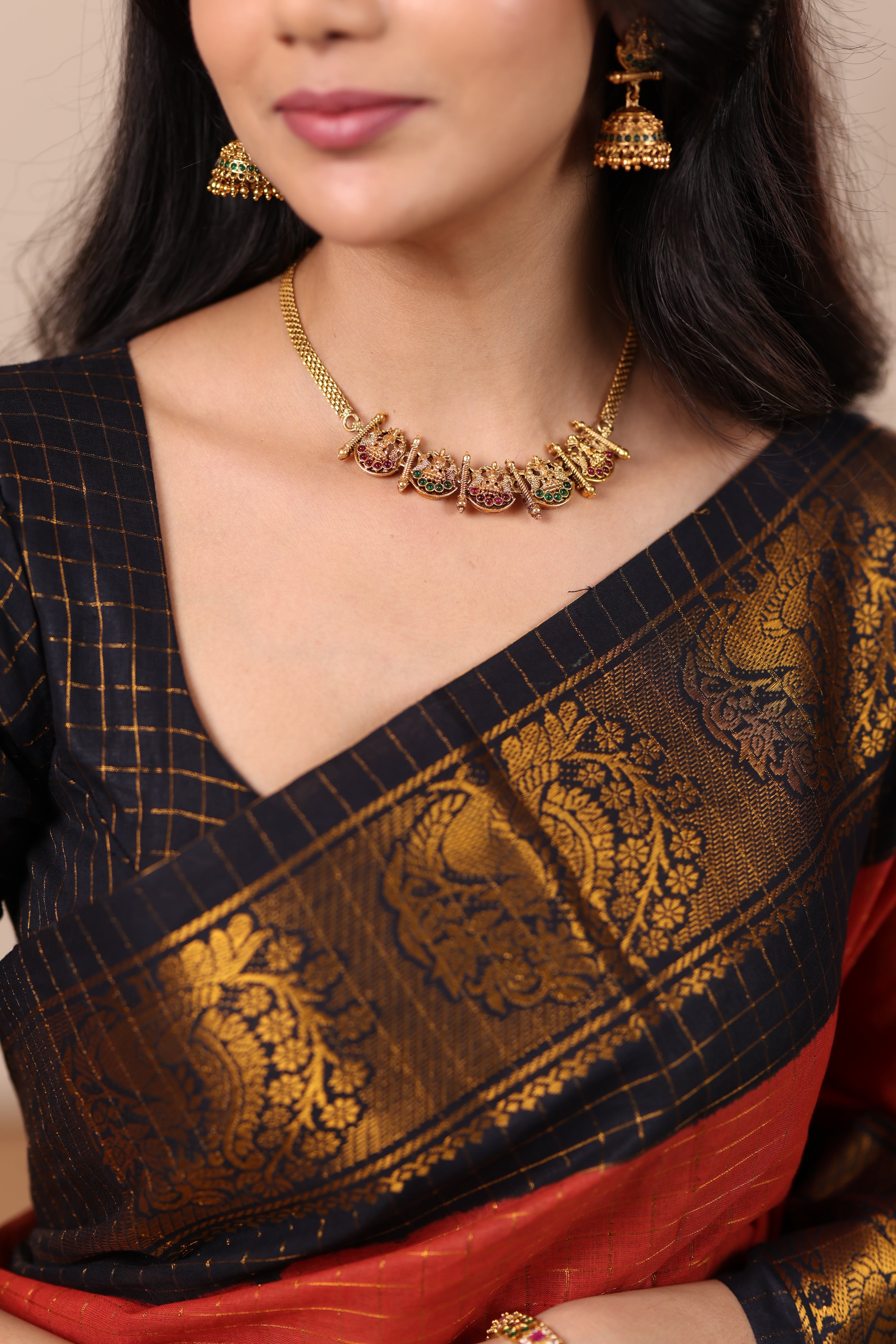 Mia Multicolour Antique Necklace