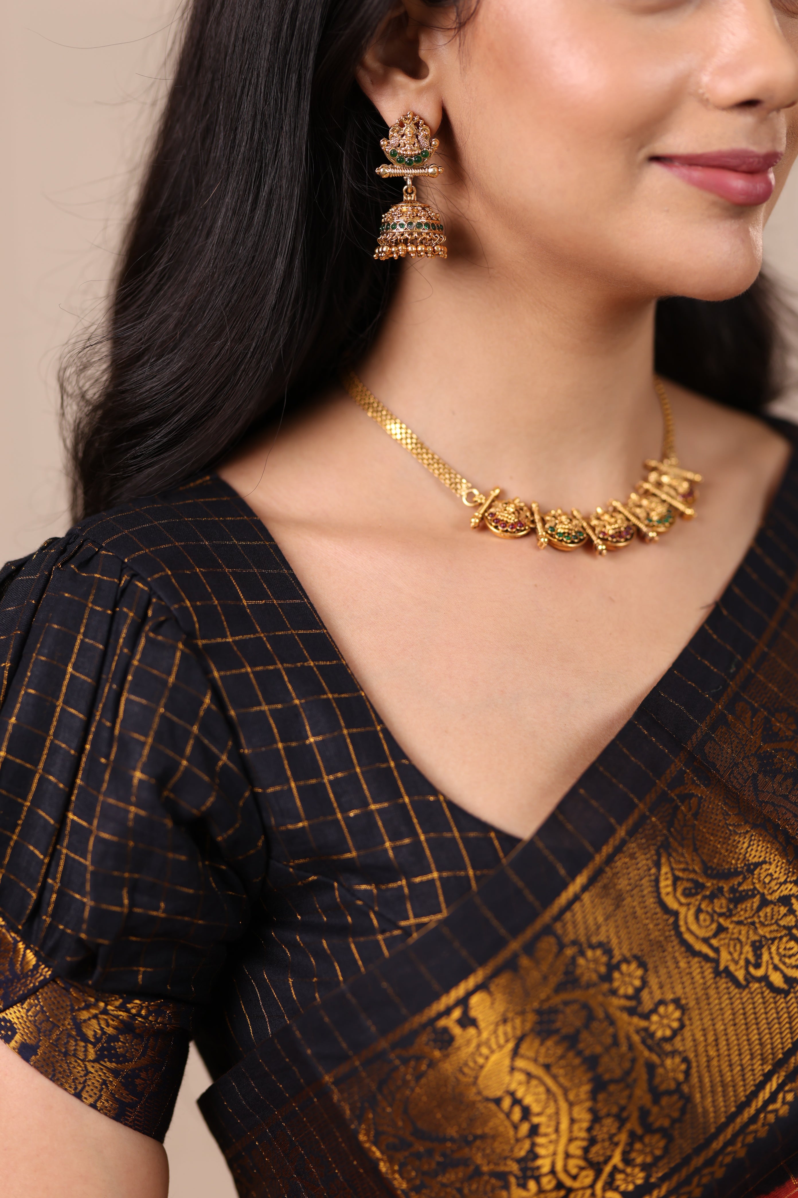 Mia Multicolour Antique Necklace