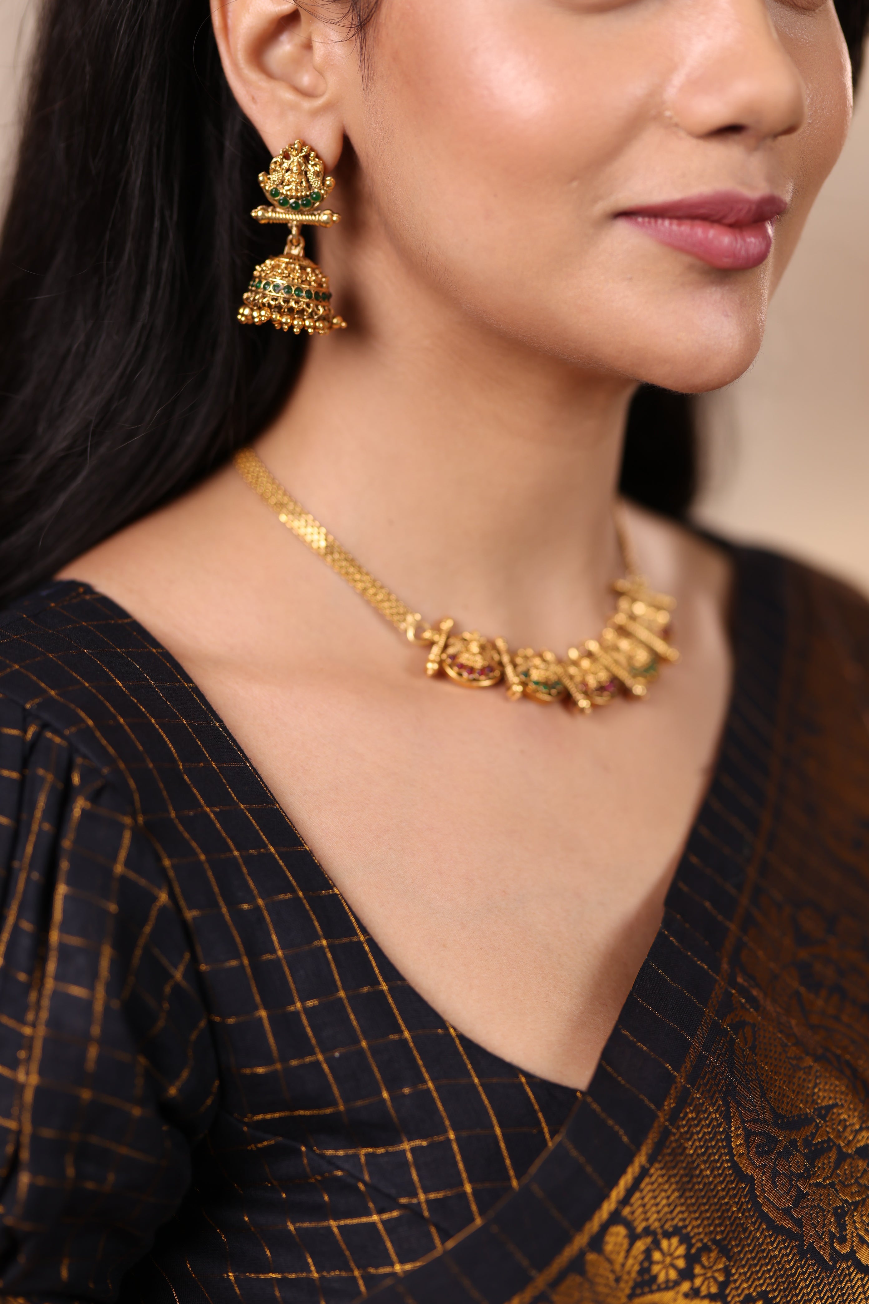 Mia Multicolour Antique Necklace
