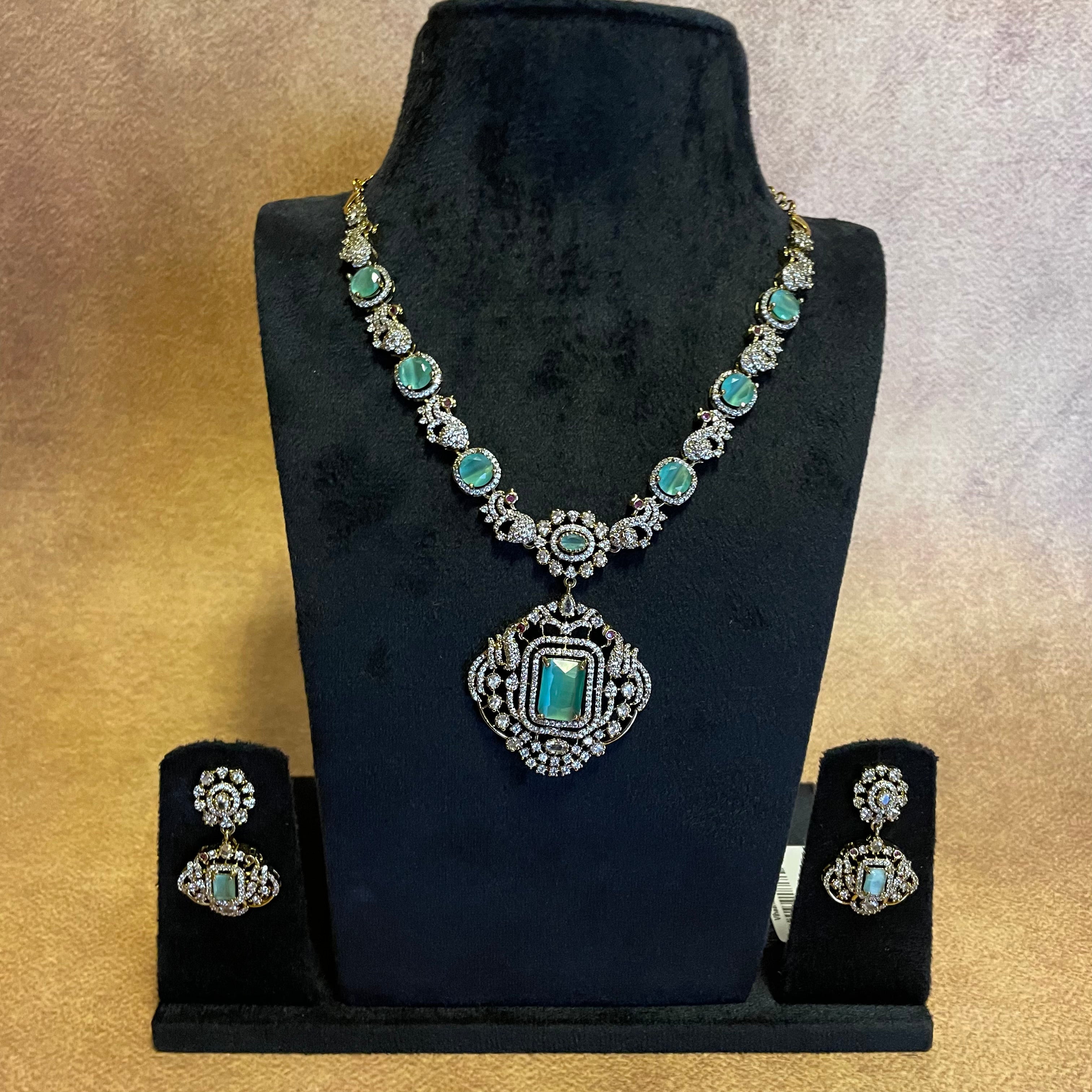 Pastel green necklace