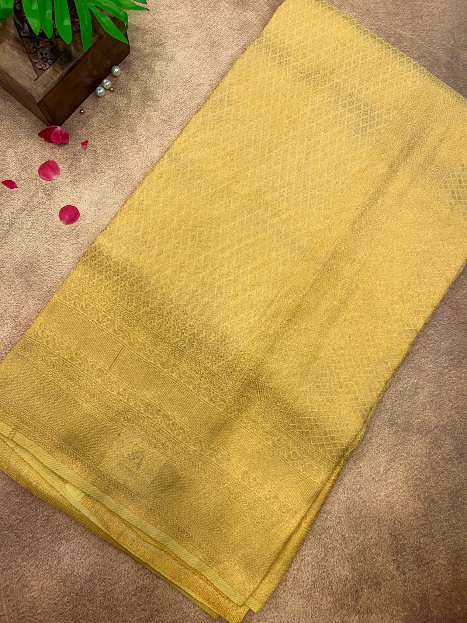 Gold Kubera Pattu saree