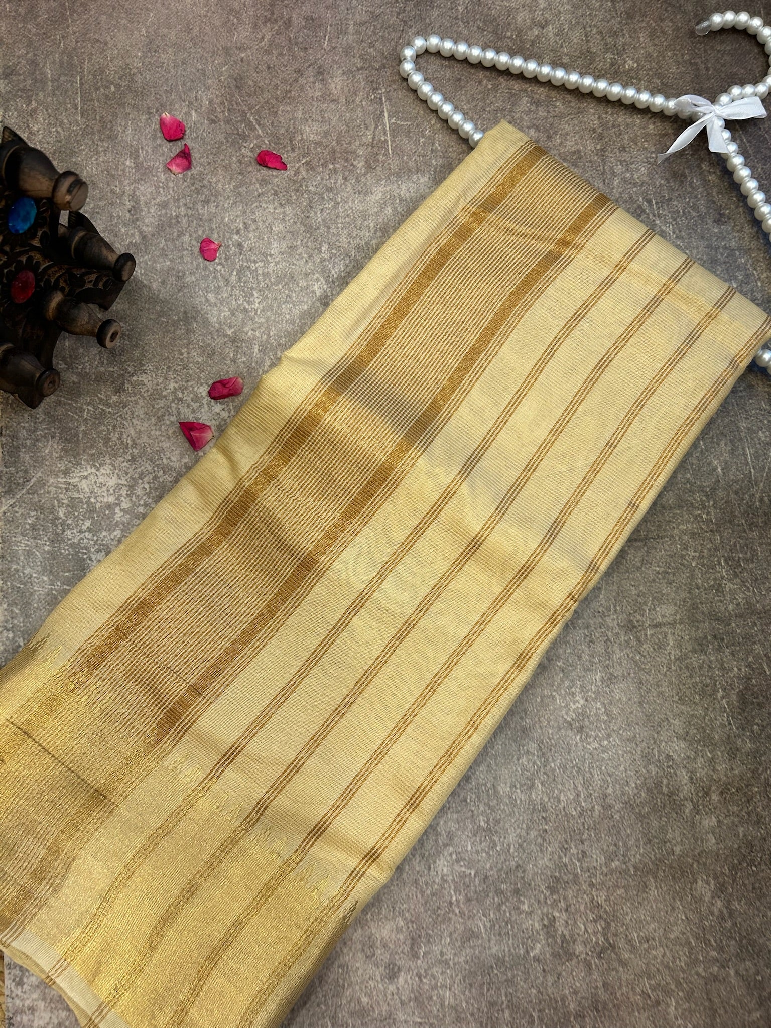 Gold Managalagiri saree