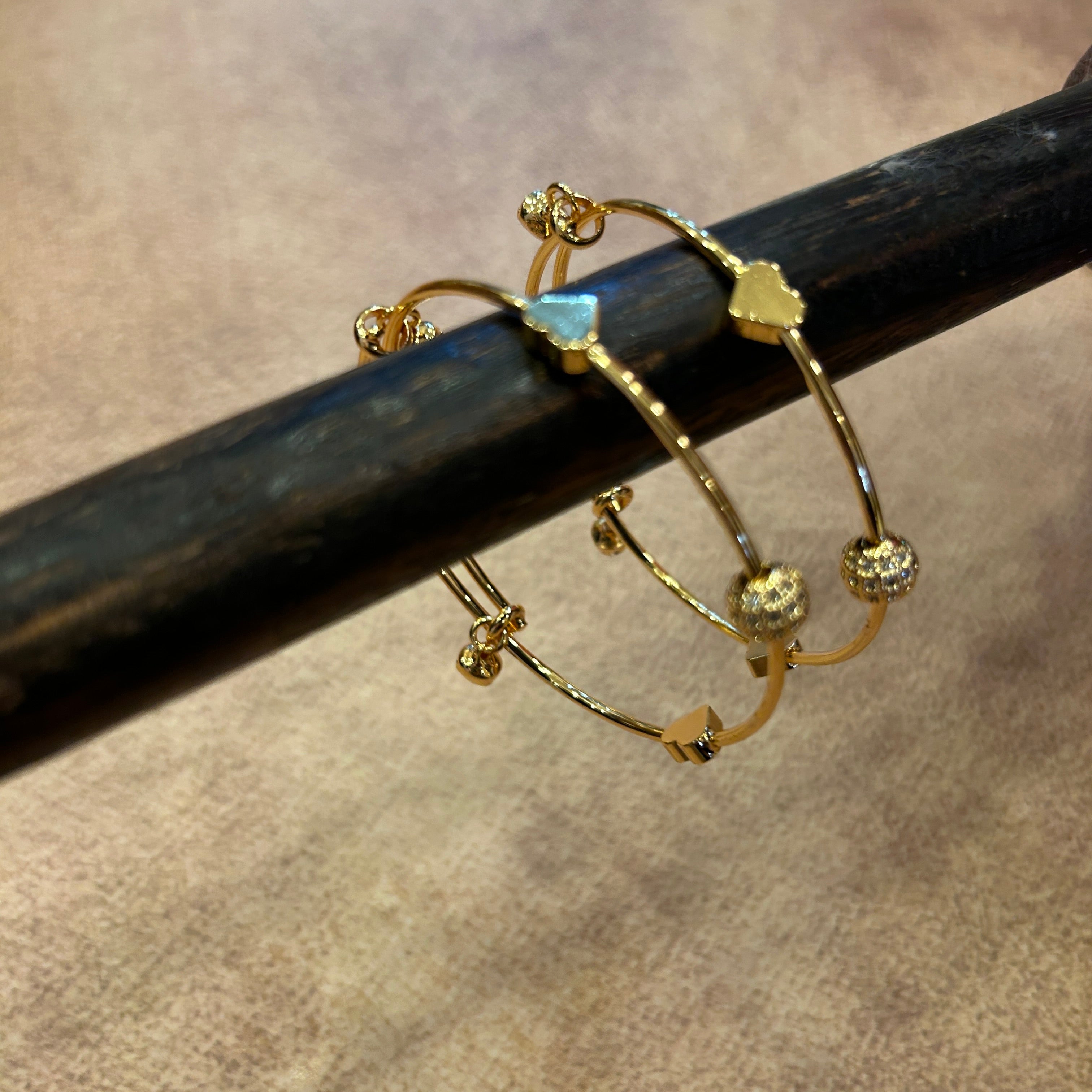 Shriya Adjustable bangle