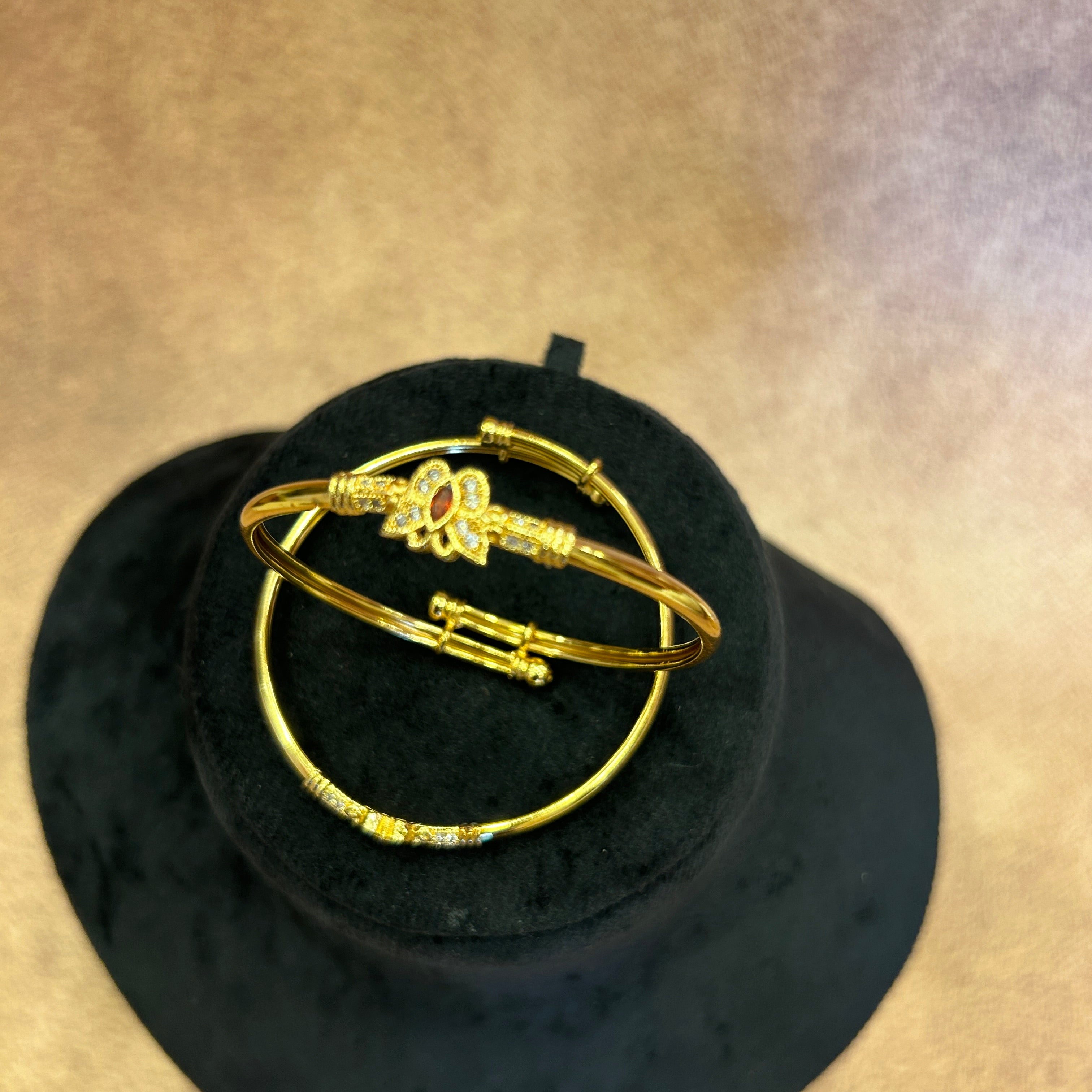 Emery Adjustable bangle