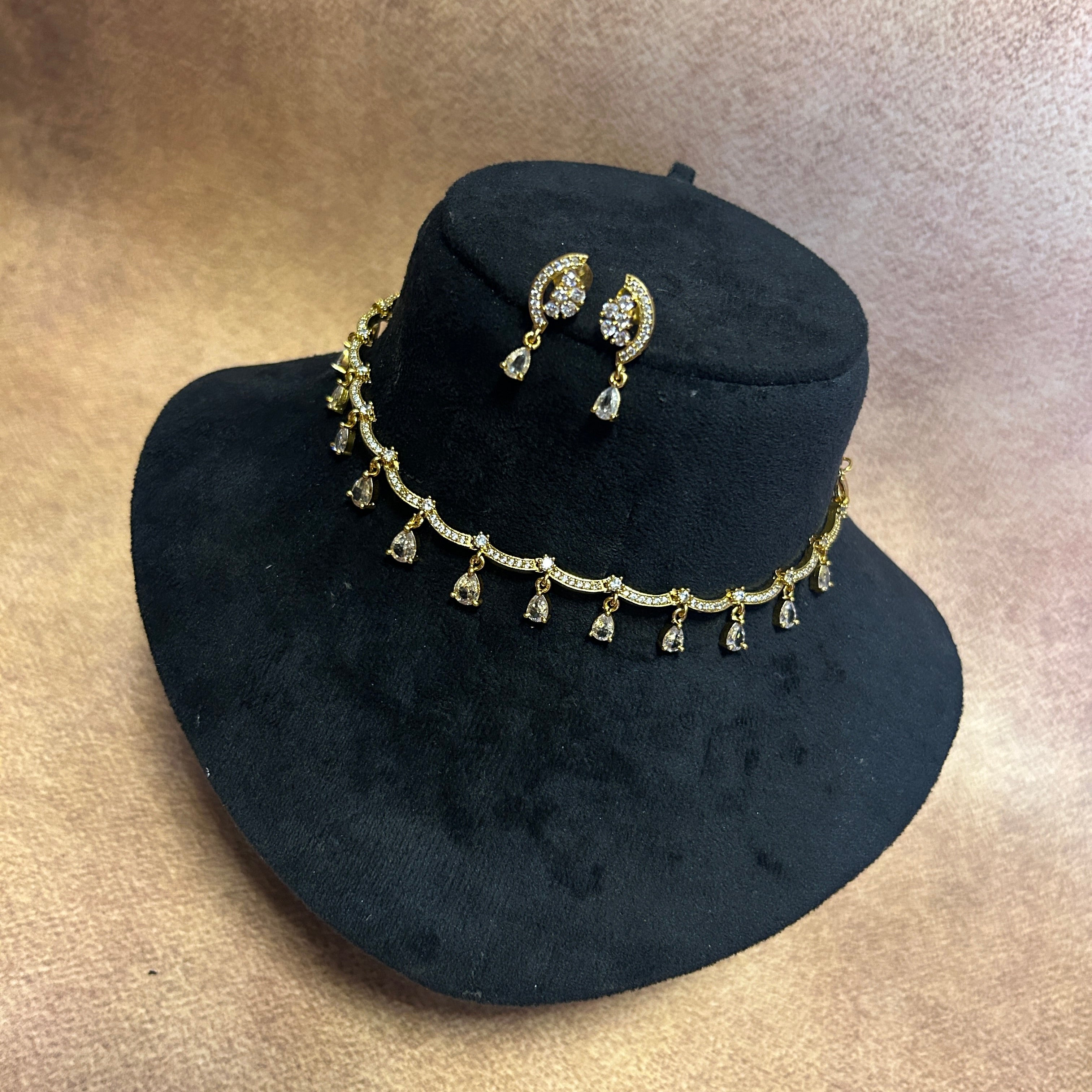 Moon drop AD necklace