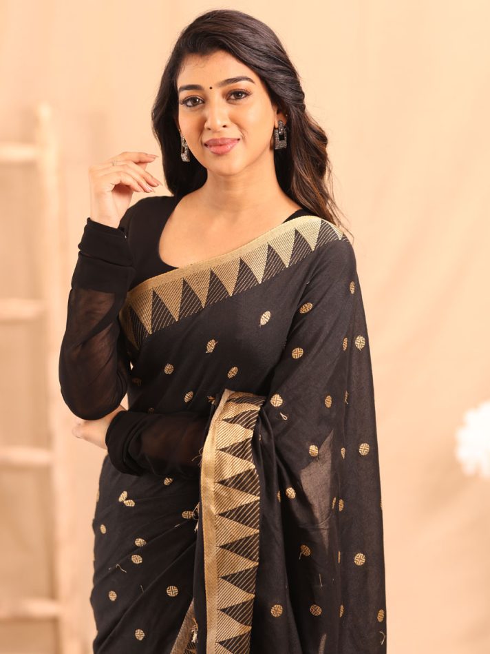 Anikshya Mul Khadi black saree with Temple border