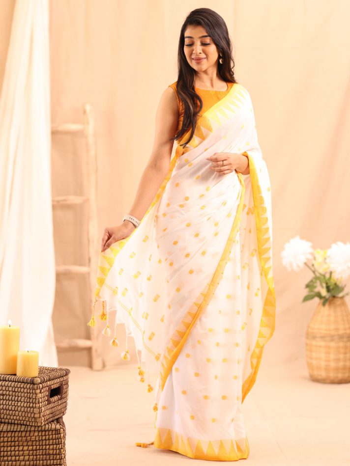 Anikshya Mul Khadi white saree with Temple border