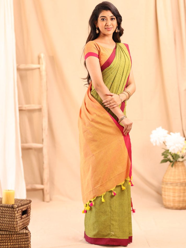 Anikshya Mul Cotton Mehendi green Plain saree